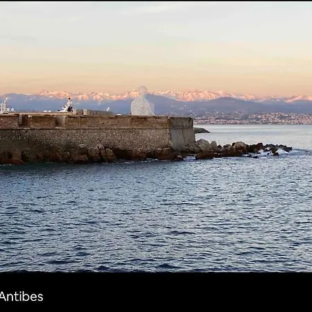 Vue Exceptionnelle Marina Baie Des Anges Lejlighed *