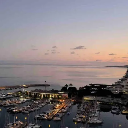 Vue Exceptionnelle Marina Baie Des Anges